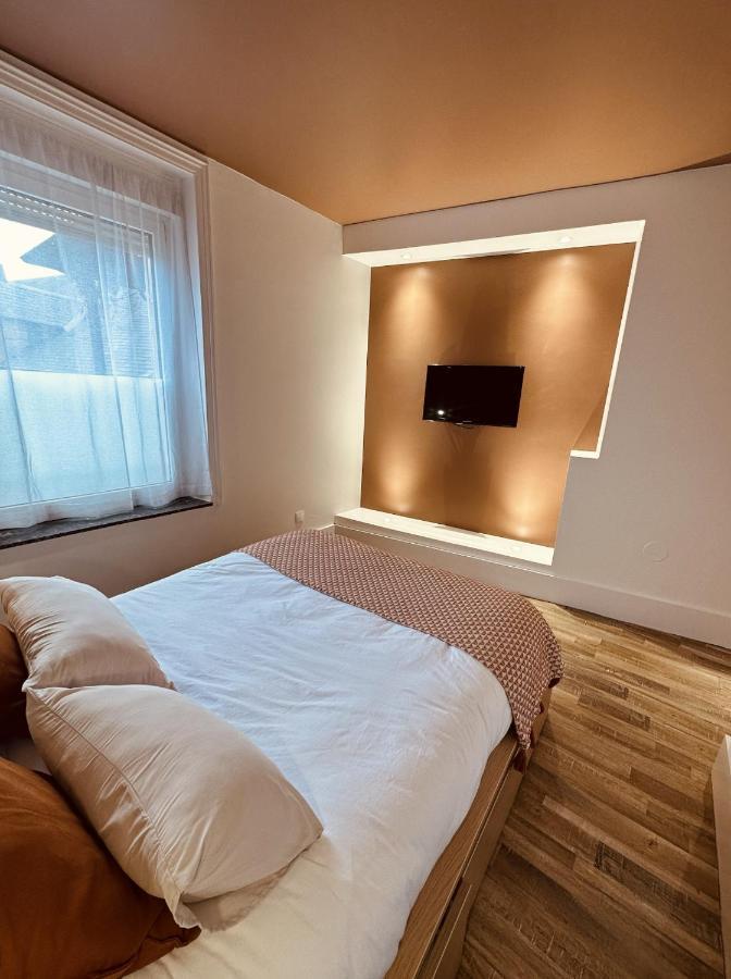 Studio 2 Du Spa Celinie Warcq Dış mekan fotoğraf