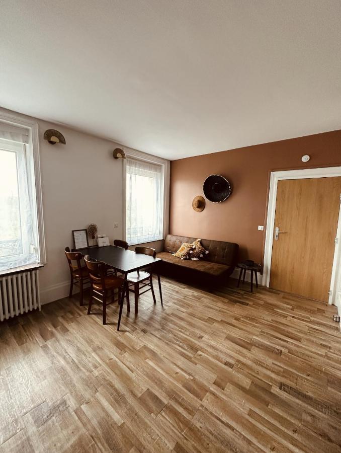 Studio 2 Du Spa Celinie Warcq Dış mekan fotoğraf
